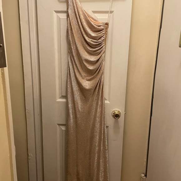 One shoulder Calvin Klein dress with slit *GOLD - Picture 8 of 13